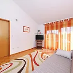 11896a Apartamento Božava